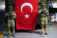 Sida Turkigu ugu guuleystay dhexdhexaadinta labada garab ee siyaadda isku haya ee dal Afrikaan ah